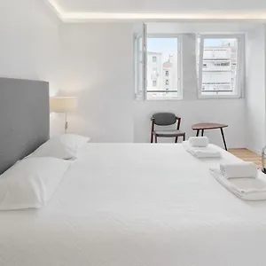 room-with-private-bathroom-alcantara.hotels-lisbon-portugal.com/