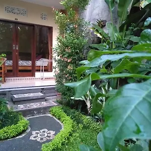 ** Casa de hóspedes Uma Taman House Indonésia