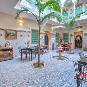 3* Riad Inaka